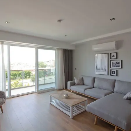 Elia Appartement Side
