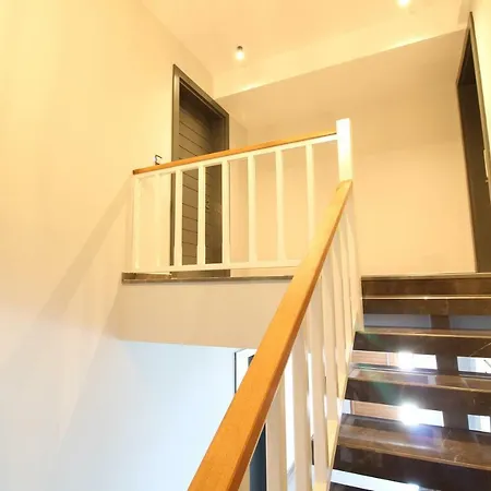 Elia Appartement Side