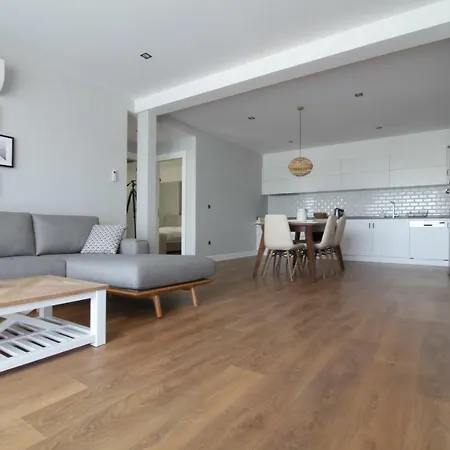 Appartement Elia Side